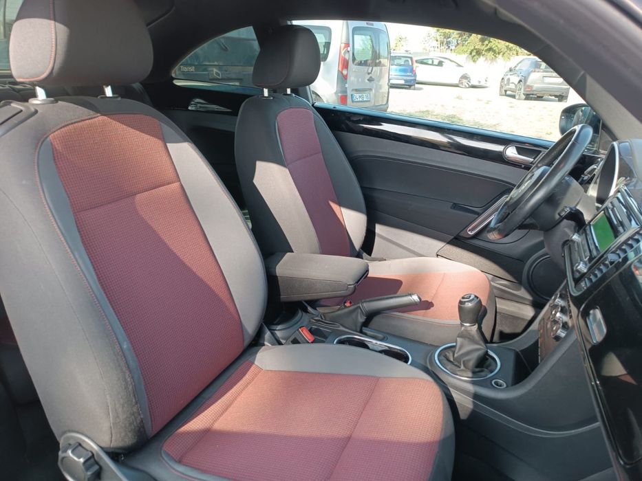 VW New Beetle 1.6tdi 105cv 2012