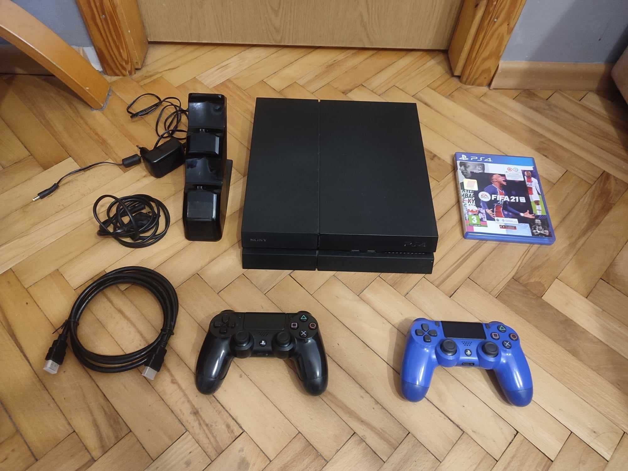 Okazja! Konsola PS4 500 GB + 2 pady i gra! Playstation 4! Polecam!