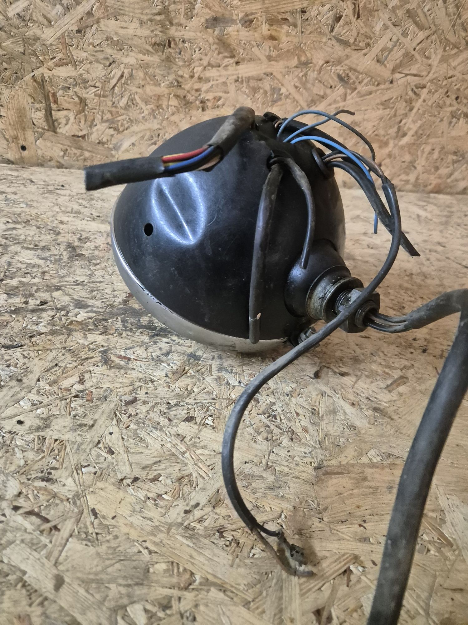 Lampa przednia mz etz 251 / 250 / 150