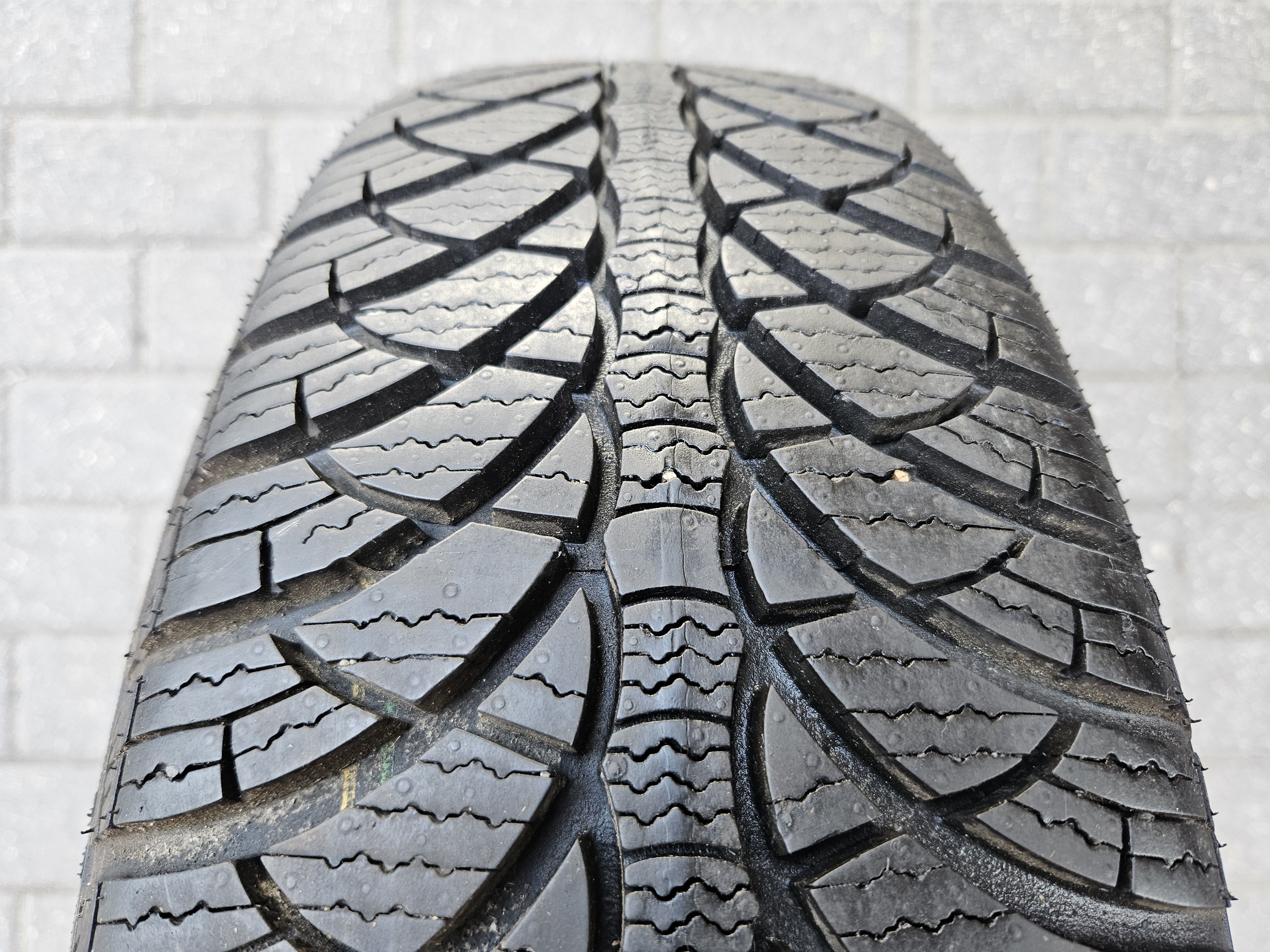 2x 185/65R15 88T Fulda Kristall Montero 3 / 2x 8mm-7,5mm [161]