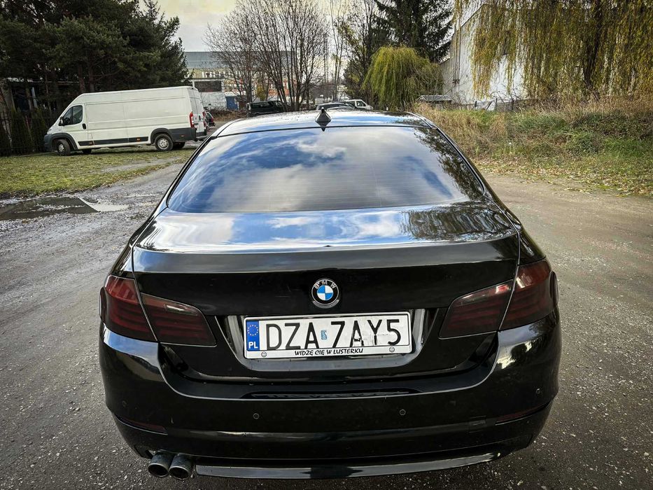 BMW Seria 5 F10 2.0 Diesel 218 KM xDrive 4x4 2012 ROK Czarna Skóra R18