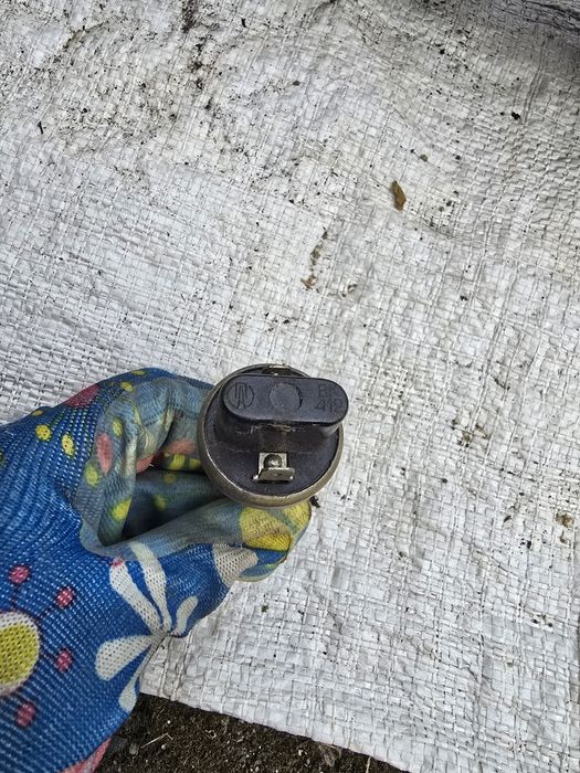 Датчик включення стопсигналу ВК-412