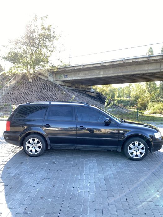 Volkswagen Passat B5 2000 року