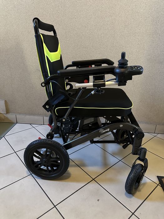 Wozek inwalidzki elektryczny