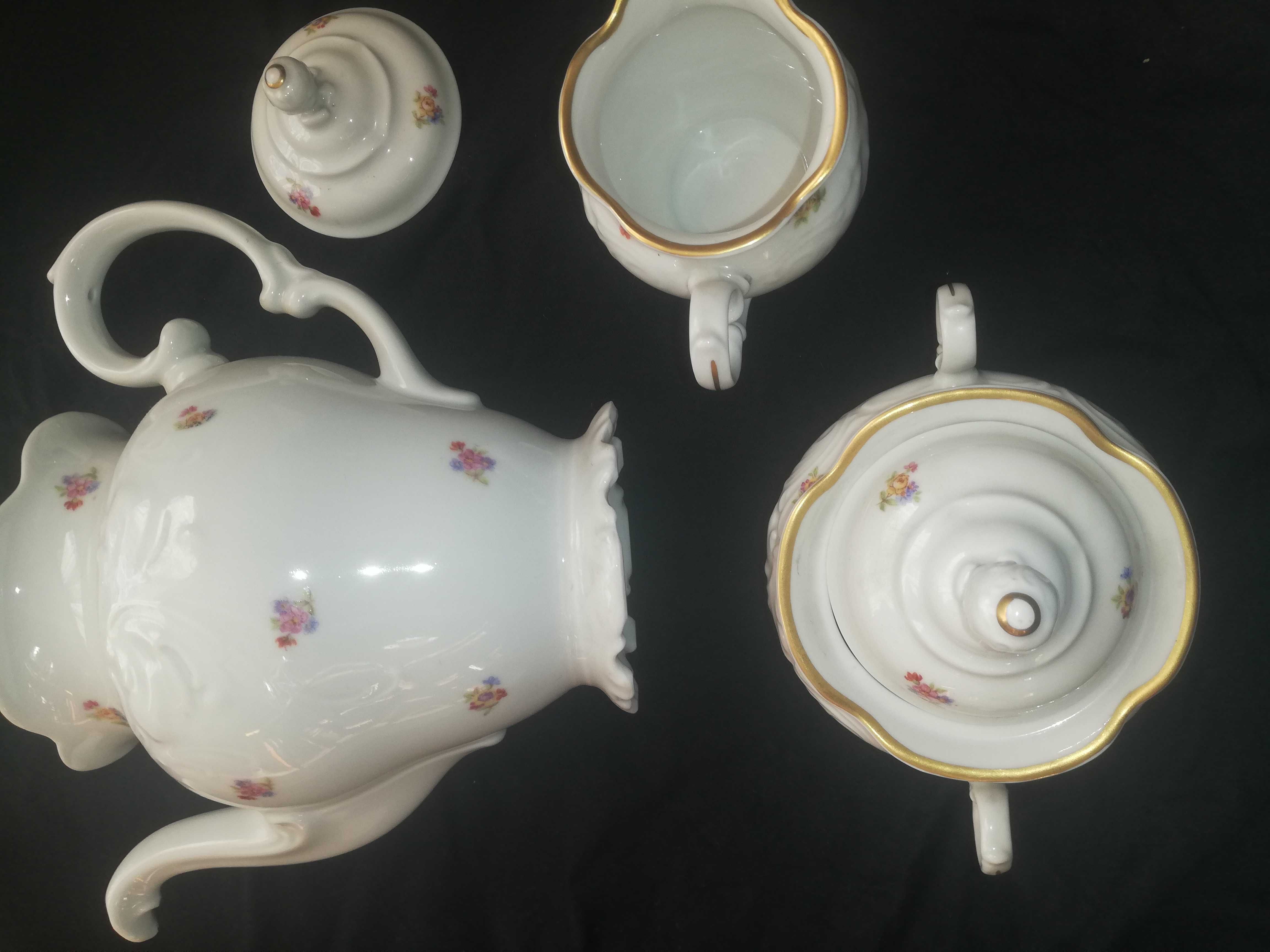 Komplet porcelany firmy KPM.