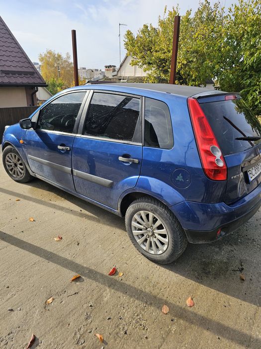 Легковые автомобили