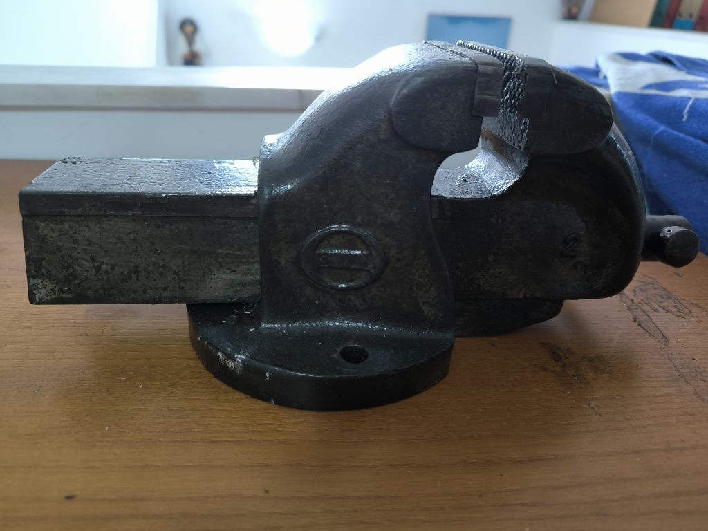 2 Tornos para venda impecáveis