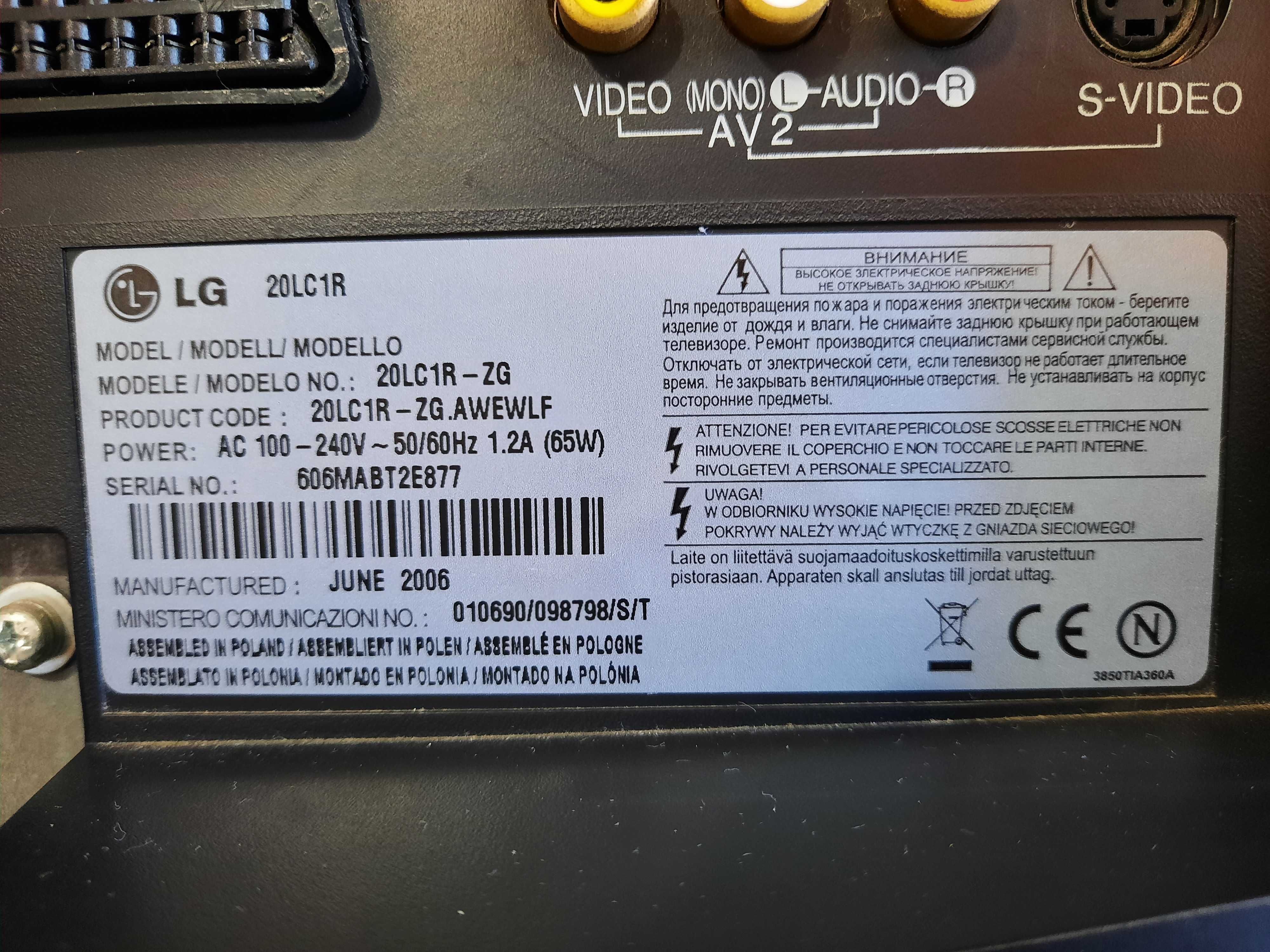 TV LCD da LG modelo 20LC1R-ZG de 20" (51cm)