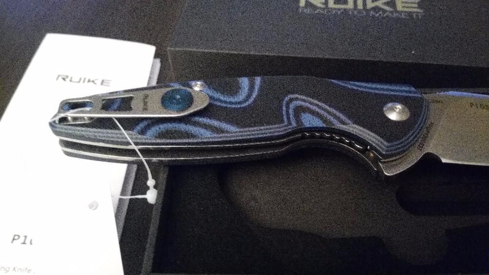 Nóż Ruike składany Fang P105-Q czarno-niebieski