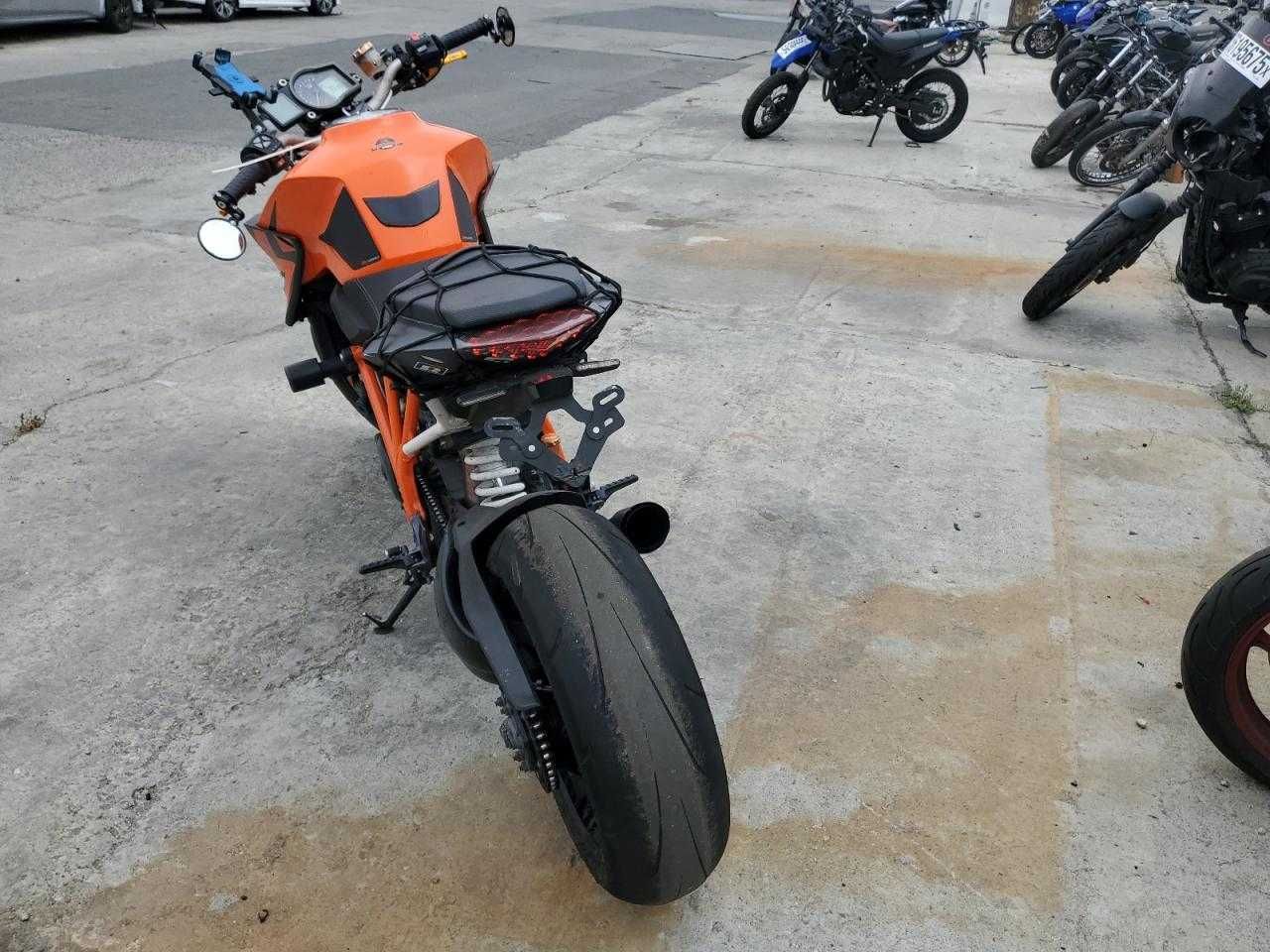 2014 KTM 1290 SUPER DUKE R