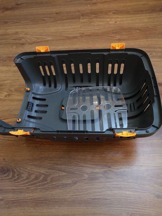 Переноска для тварин італійського виробництва