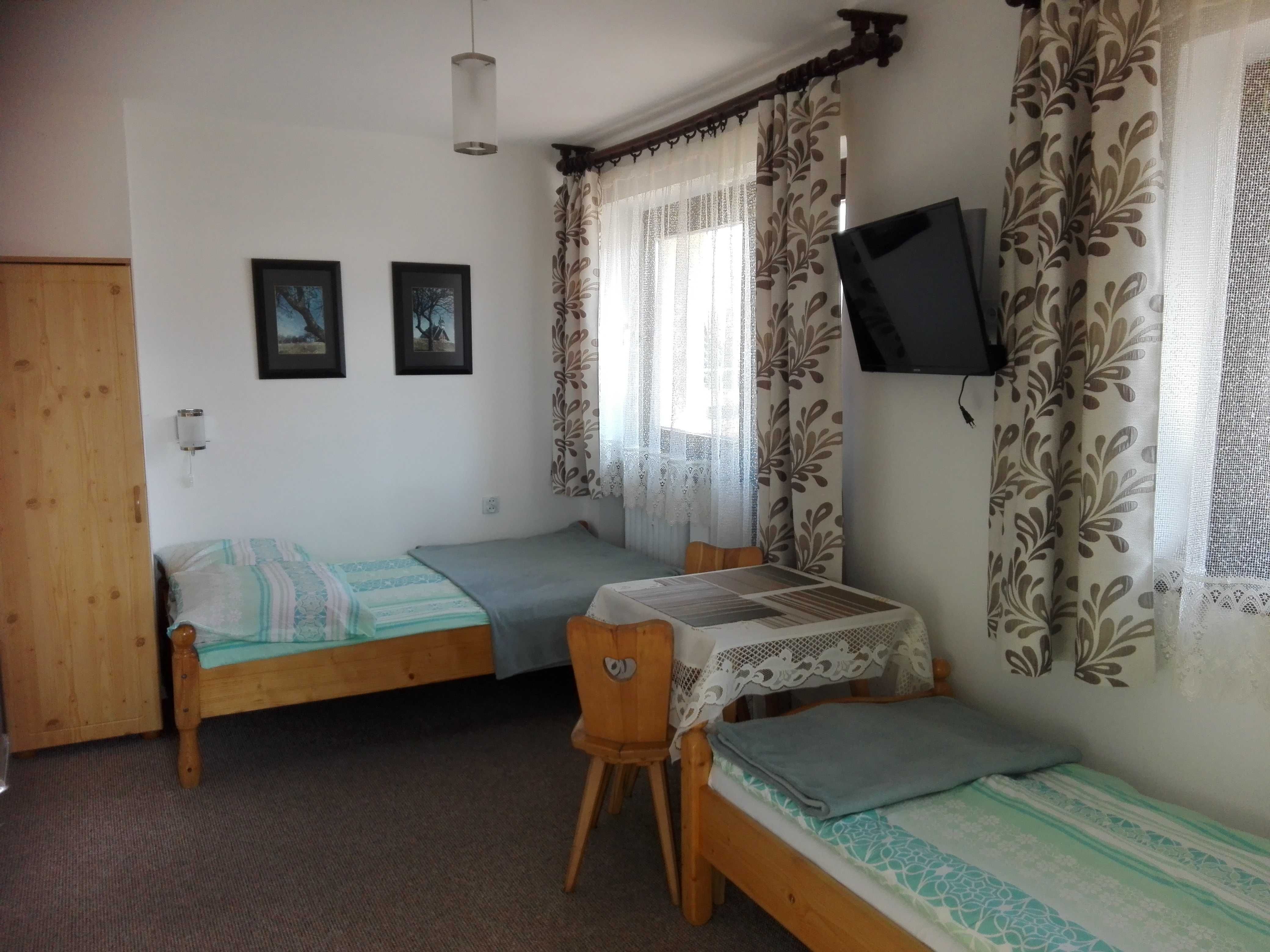Pokoje i Apartamenty Antałówka  1, Zakopane centrum.