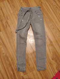 Spodnie jeansowe 134/140