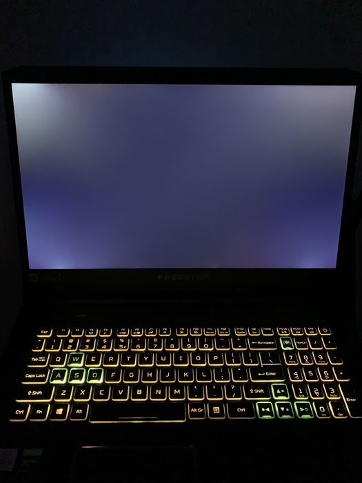 Acer Predator Helios 300 17,3cali (cena do negocjacji)