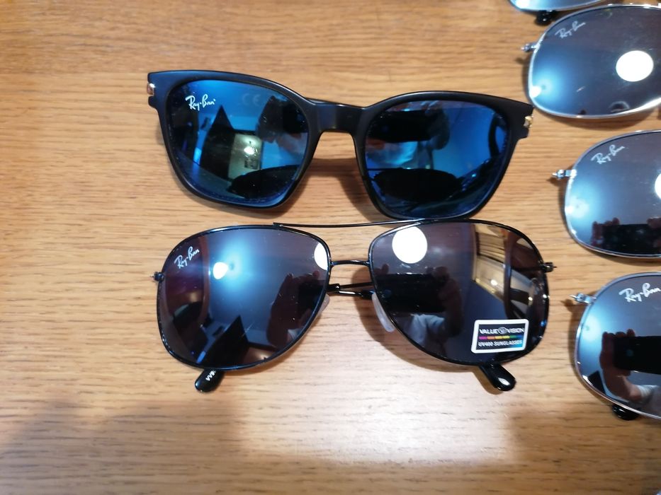 Vendo  óculos de sol novos