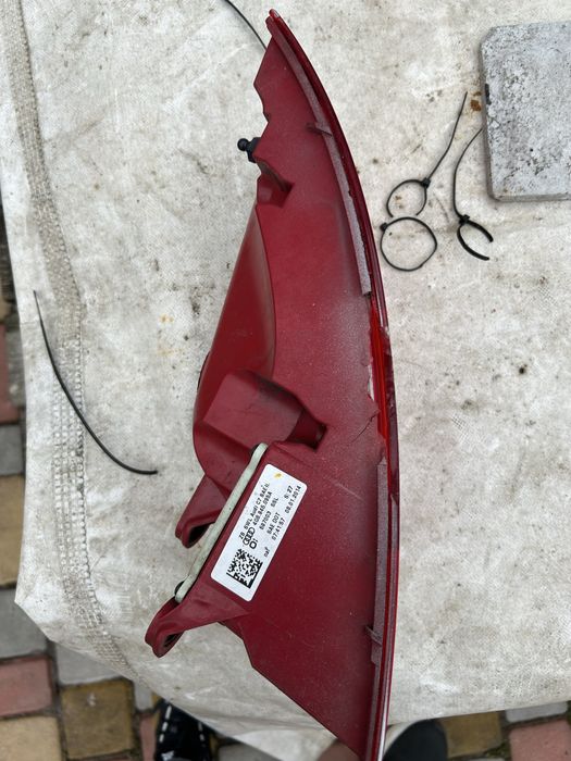 Лівий стоп Audi A7