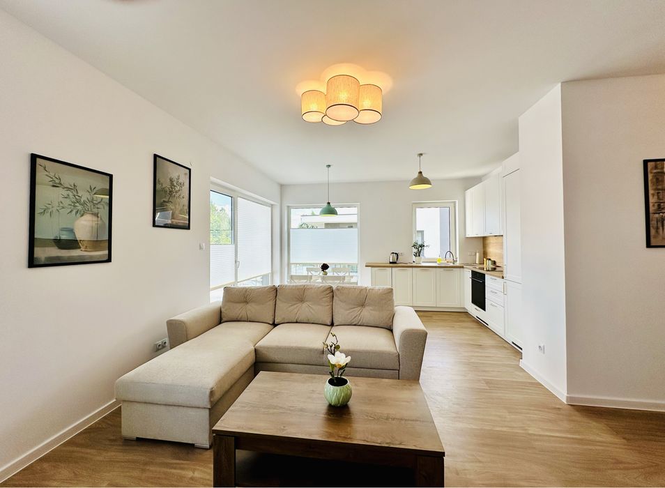 Komfortowy apartament z prywatnym miejscem postojowym (3 pokoje)