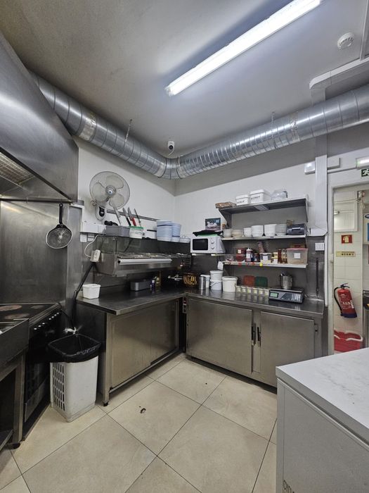 Trespasse de restaurante - Avenida Almirante Reis(LX)