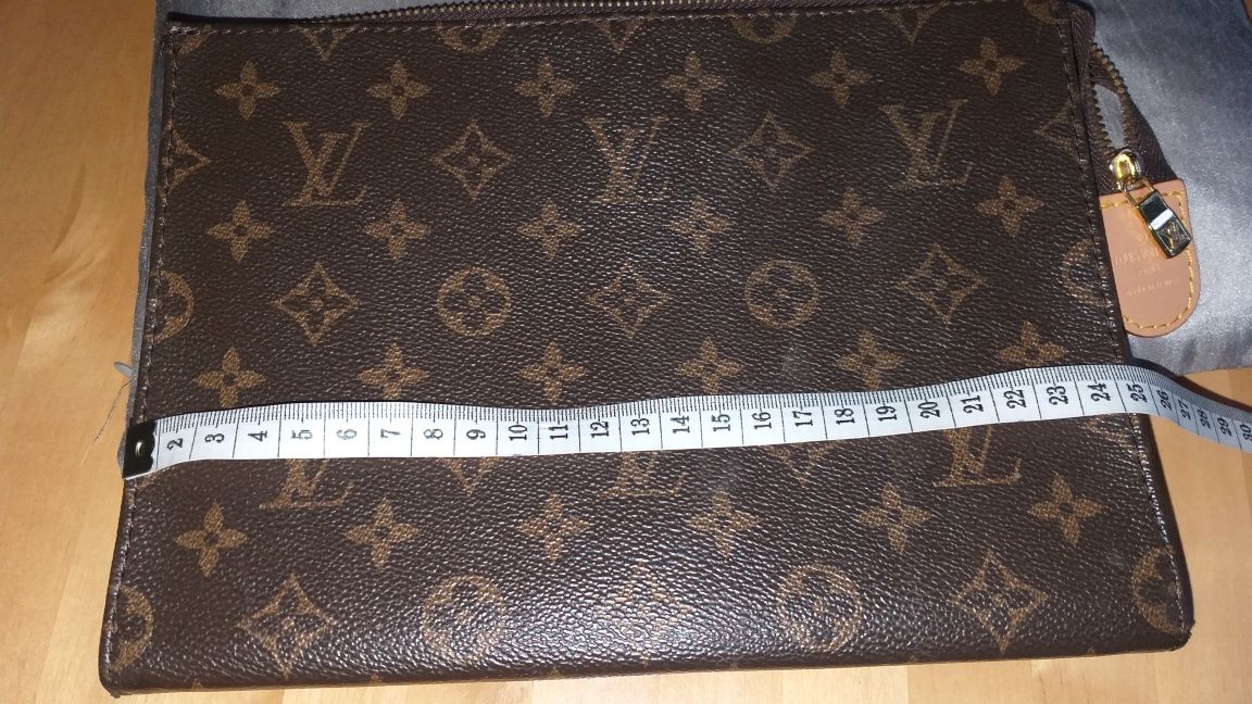 Kosmetyczka Louis Vuitton