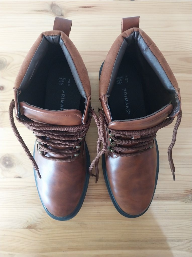 Botas Castanhas 42