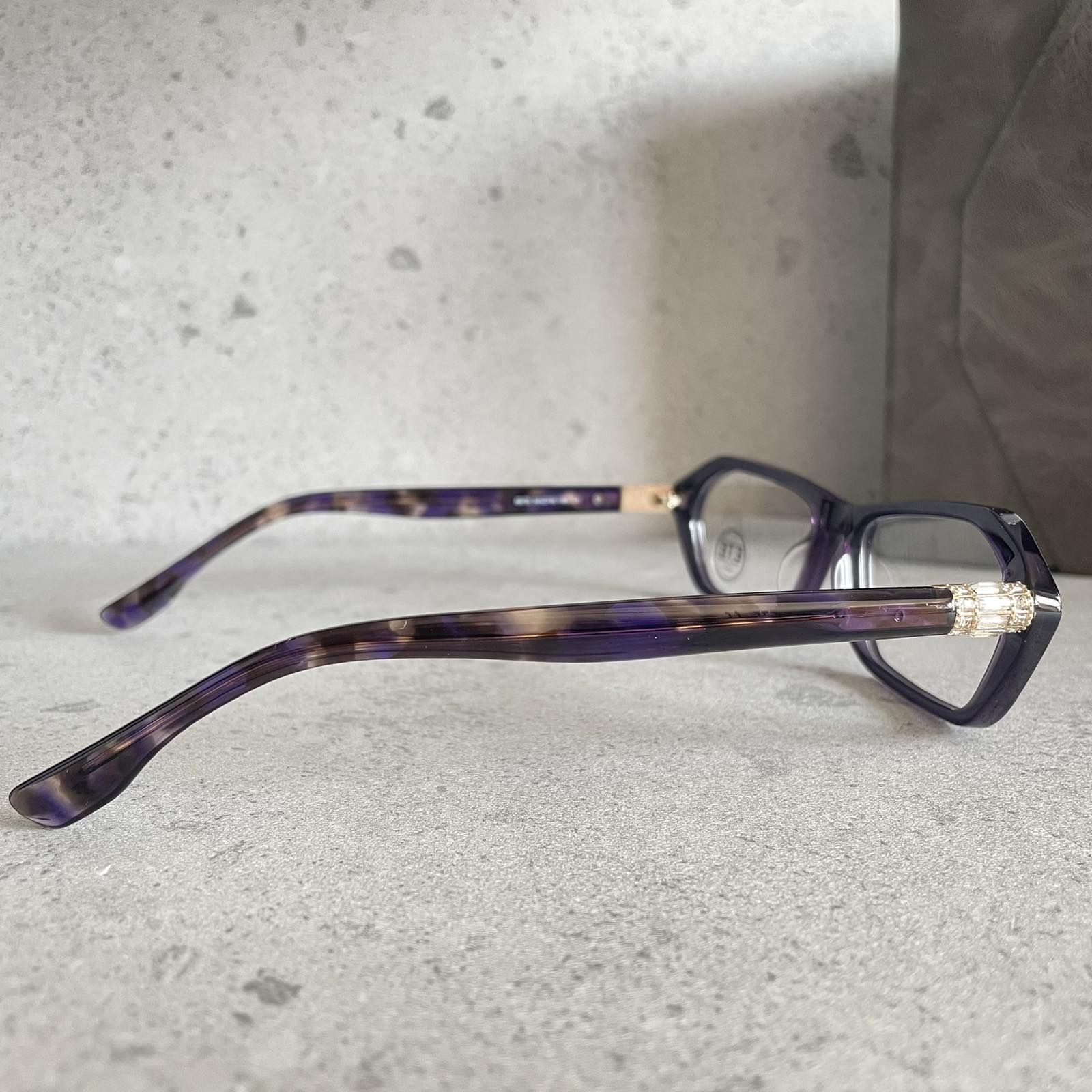 Oprawki okularowe najwyższej jakości, materiał: Acetate.unisex.
