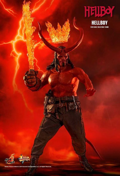 HOT TOYS Hellboy 1/6th Scale Collectible Figure