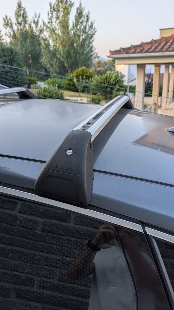 Barras de tejadilho Volvo V40