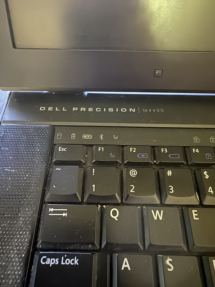 Laptop Dell Precision M4400 - uszkodzony