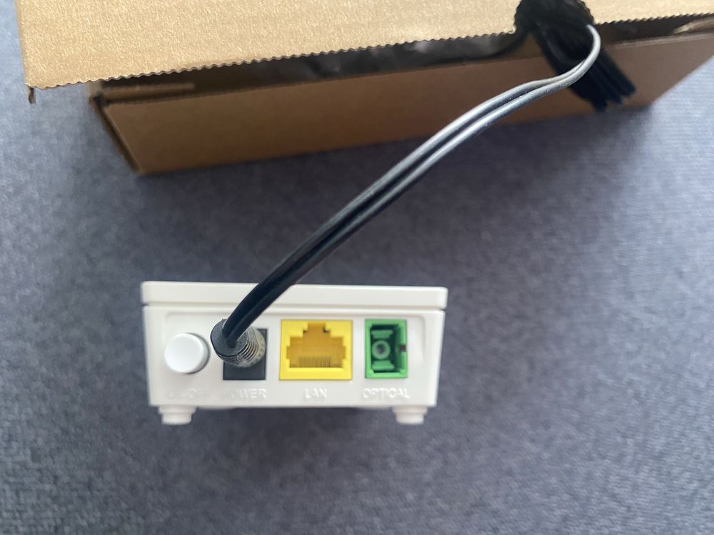 Huawei EchoLife EG8010Hv6 – terminal GPON, Gigabit, ONT