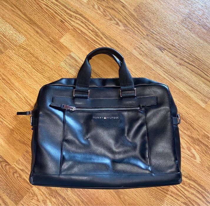 Продам сумку Tommy Hilfiger