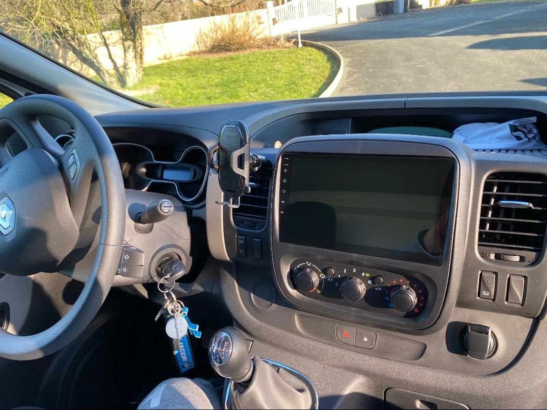 Rádio Android 13 com GPS Renault Trafic 3 / Opel Vivaro B (Novo)