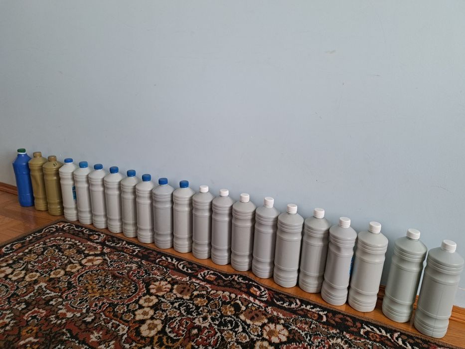 Бутилки банки баночки каністри