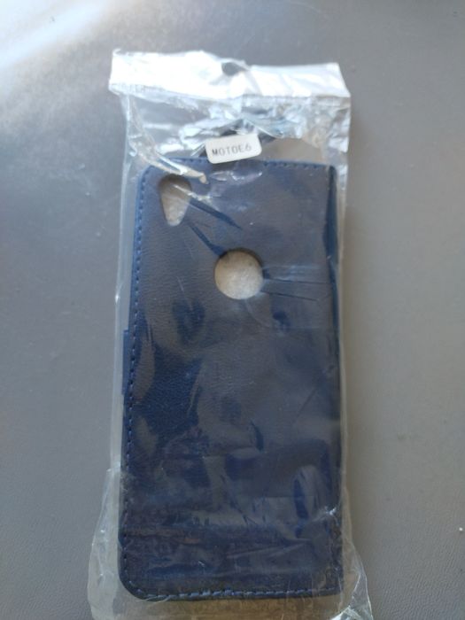 Etui  do telefonu moto E6