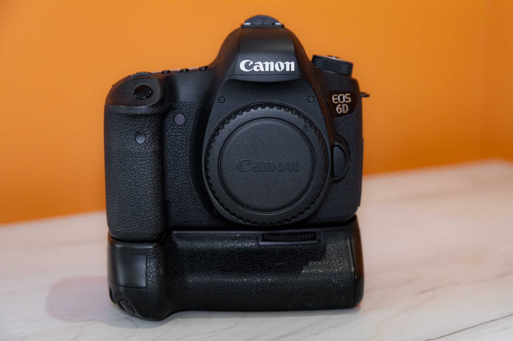 Canon EOS 6D + Grip  przebieg 34tys