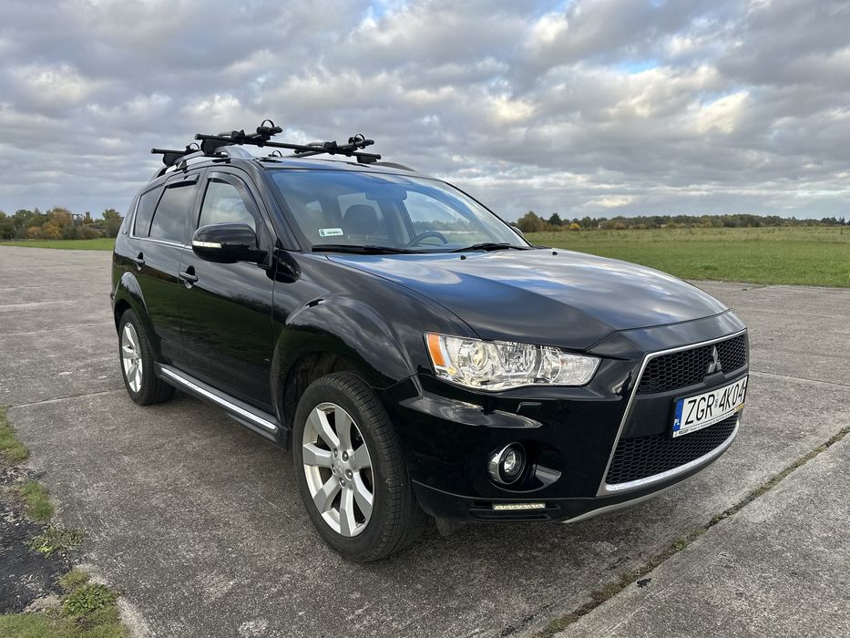 Mitsubishi Outlander 7 osobowe