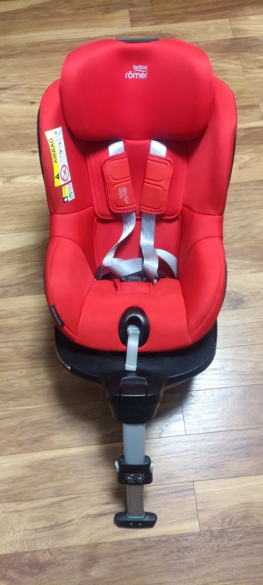 Britax Romero dualfix m i-size fotelik obrotowy czerwony bezwypadkowy