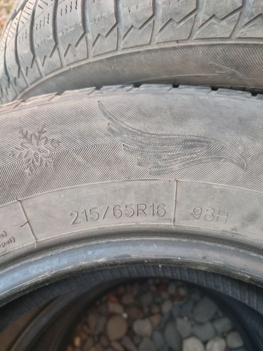 Зимова гума 216 65 r16