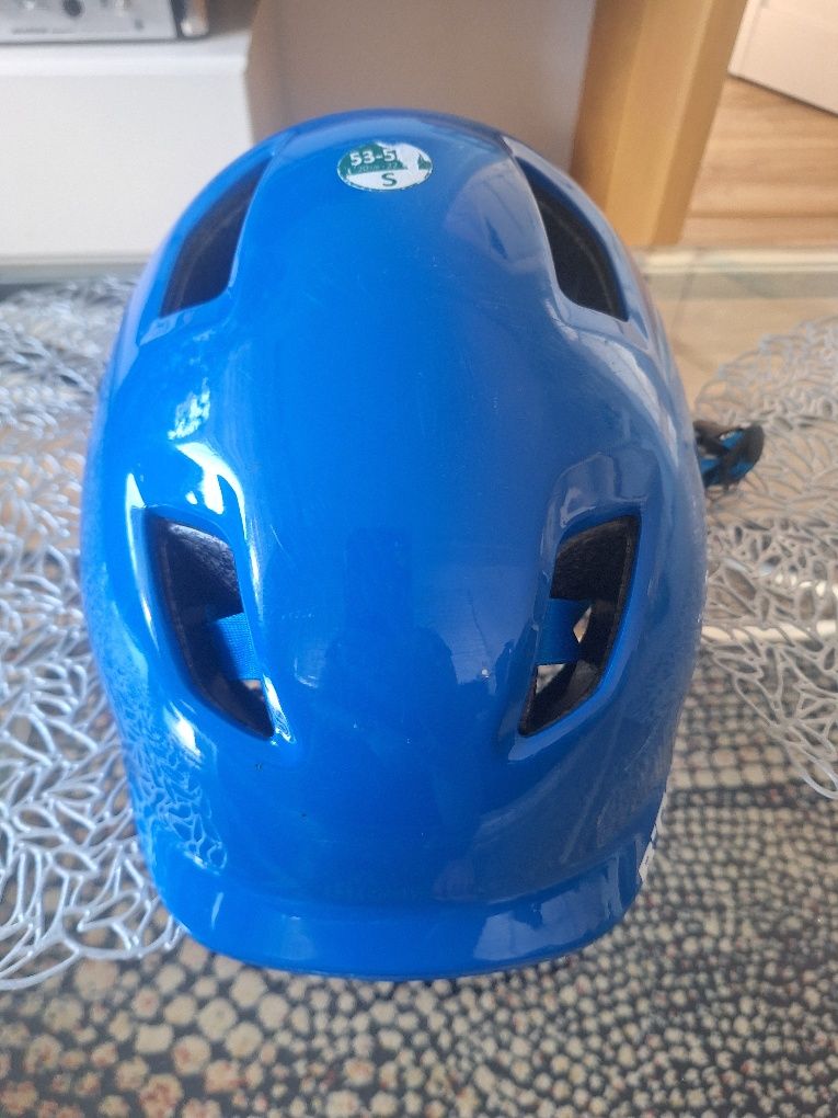 Kask na rower niebieski