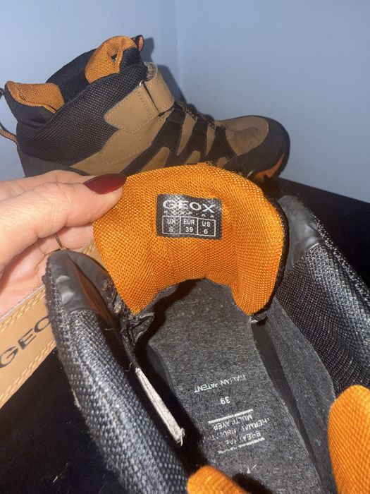 Ocieplane Sneakersy GEOX.