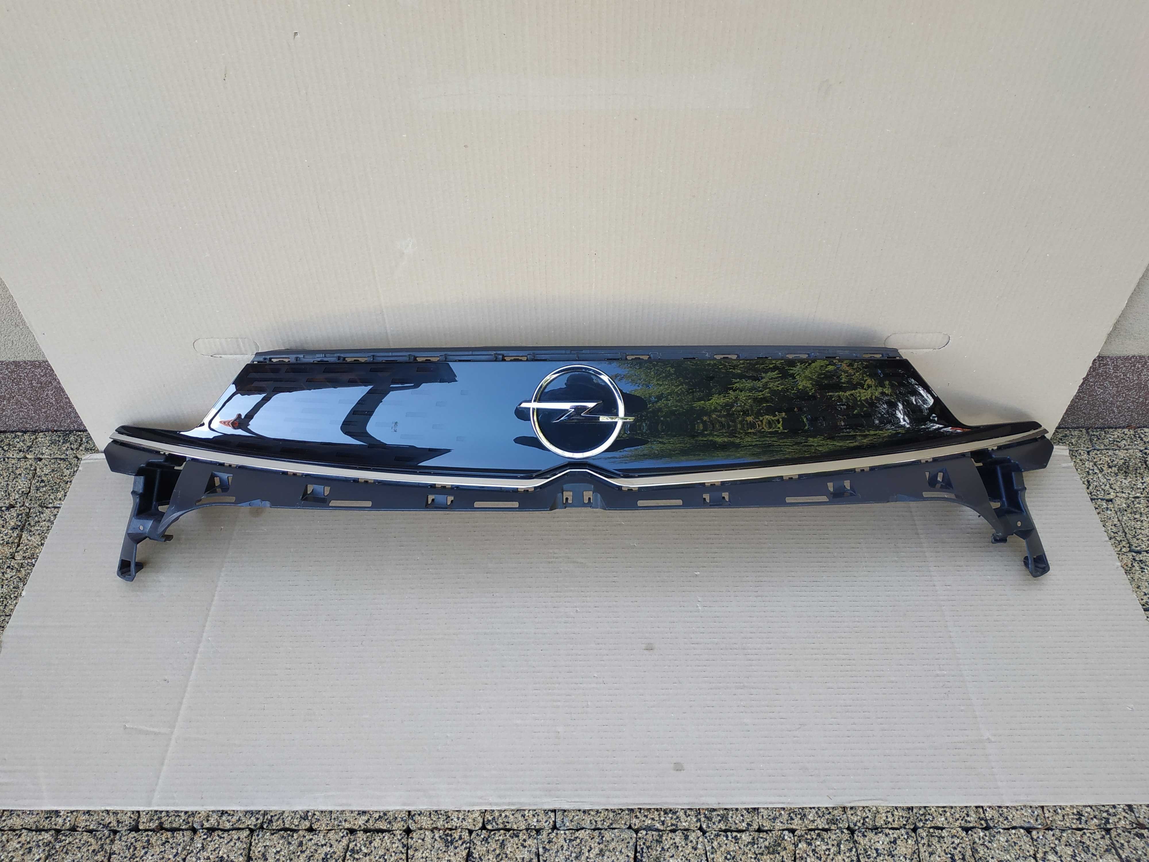 opel crossland nowy model grill atrapa