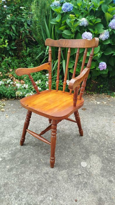 Cadeira vintage excelente estado