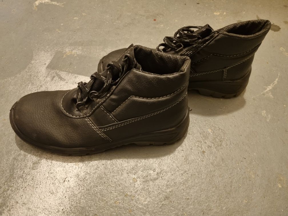 Buty ochronne robocze trzewiki PPO rozmiar 42 sznurowane