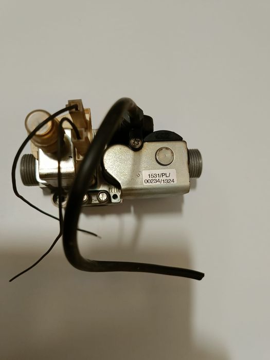 Zawór gazowy Honeywell VK4105M