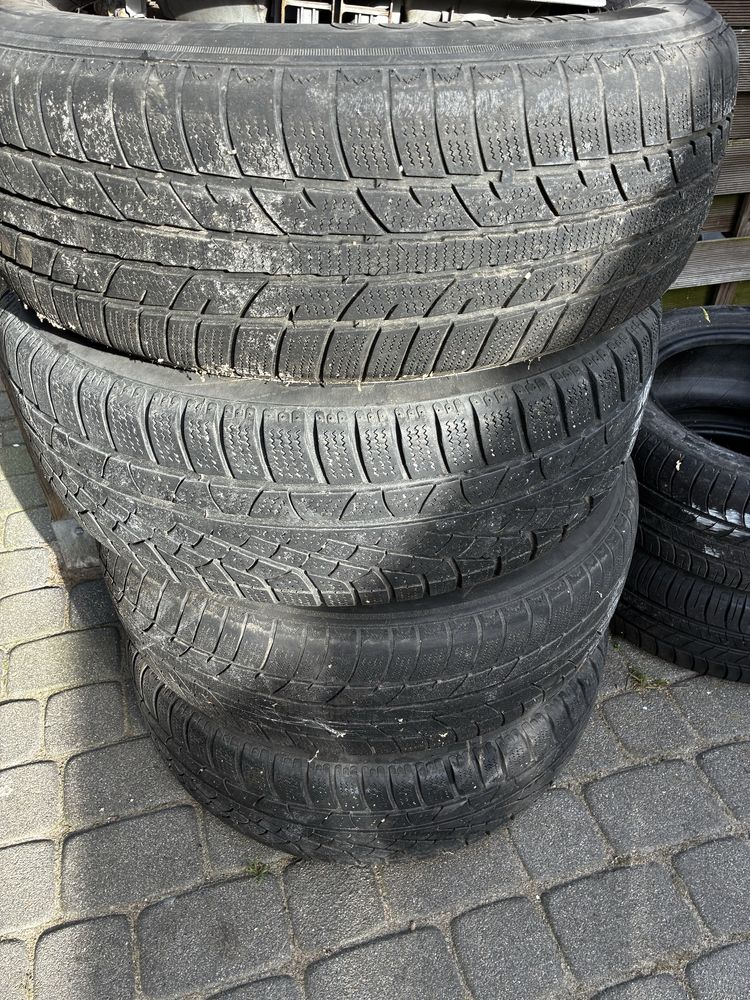 Kola plus kołpaki orginalne Nissan Qashai