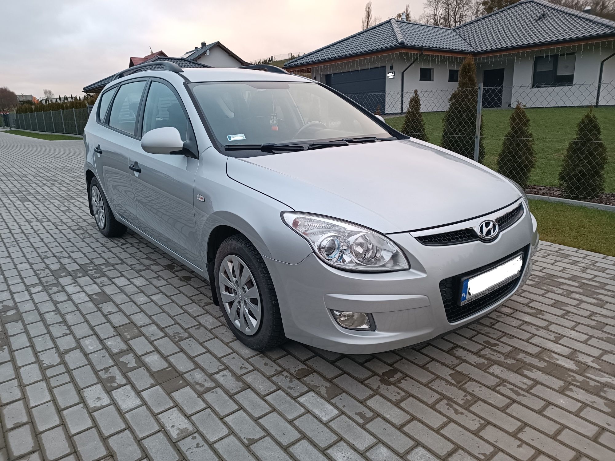 Hyundai i30 1.6 benzyna