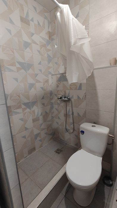 Сдам 1 комнатная квартира метро Южный Вокзал. Капремонт.