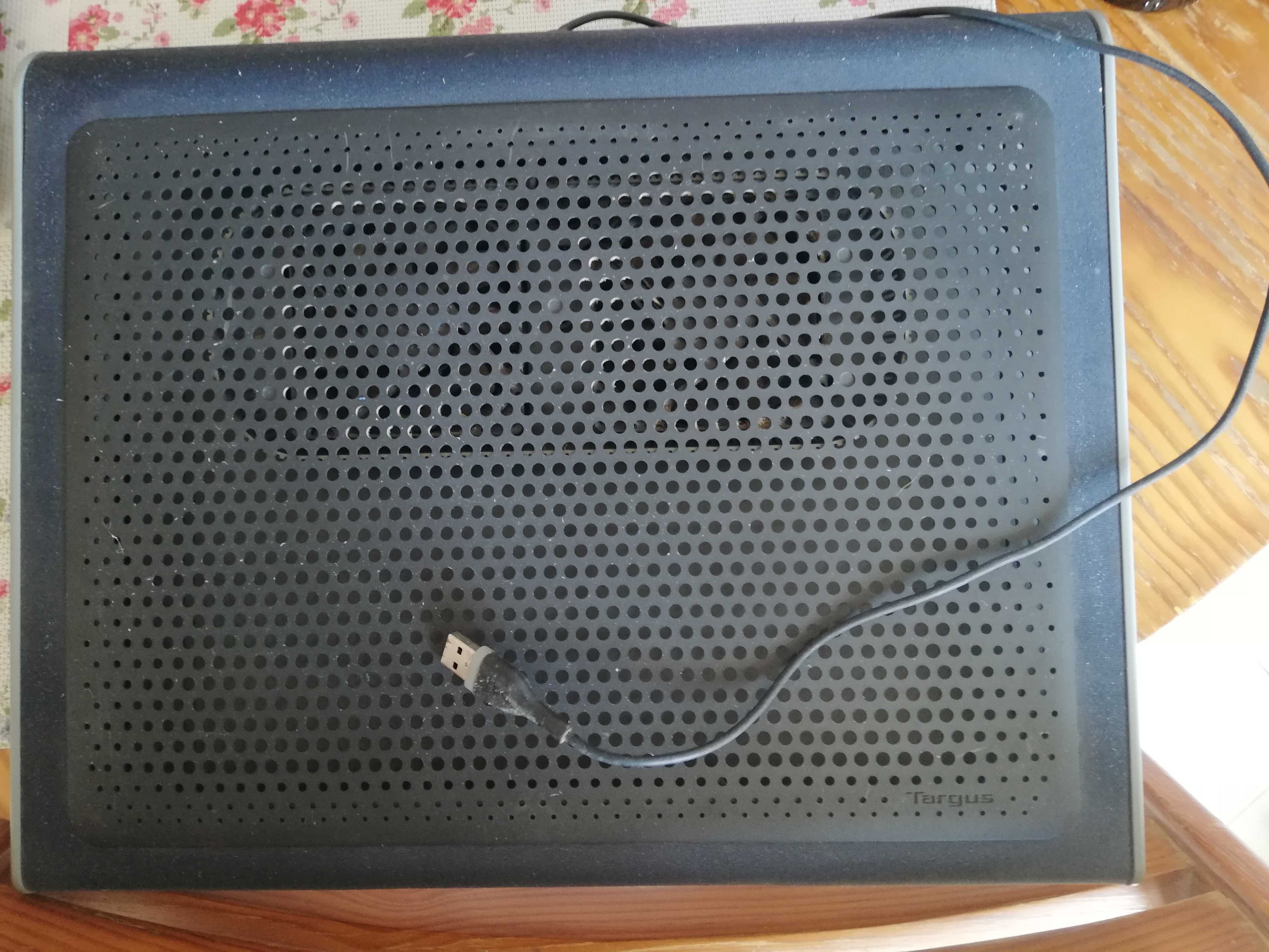 Base de refrigeração com ventoinha para computador