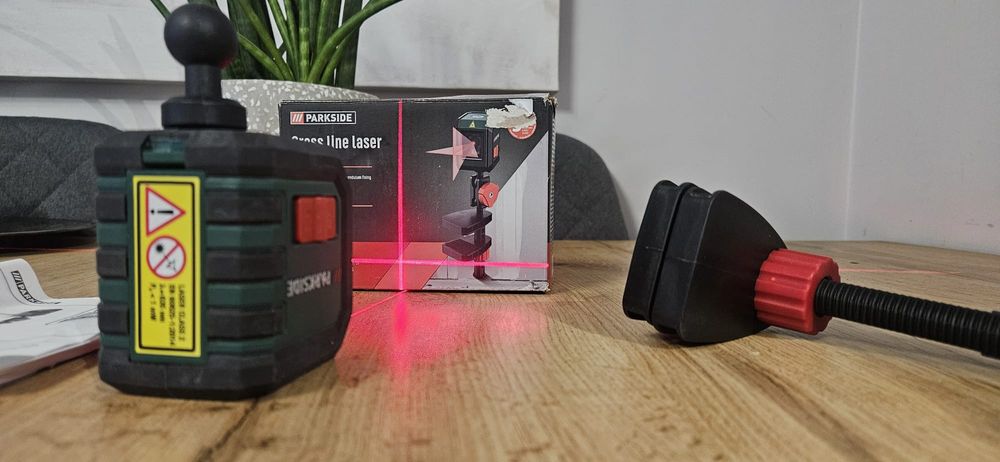 Parkside Laser krzyżowy Pkll 7 E4