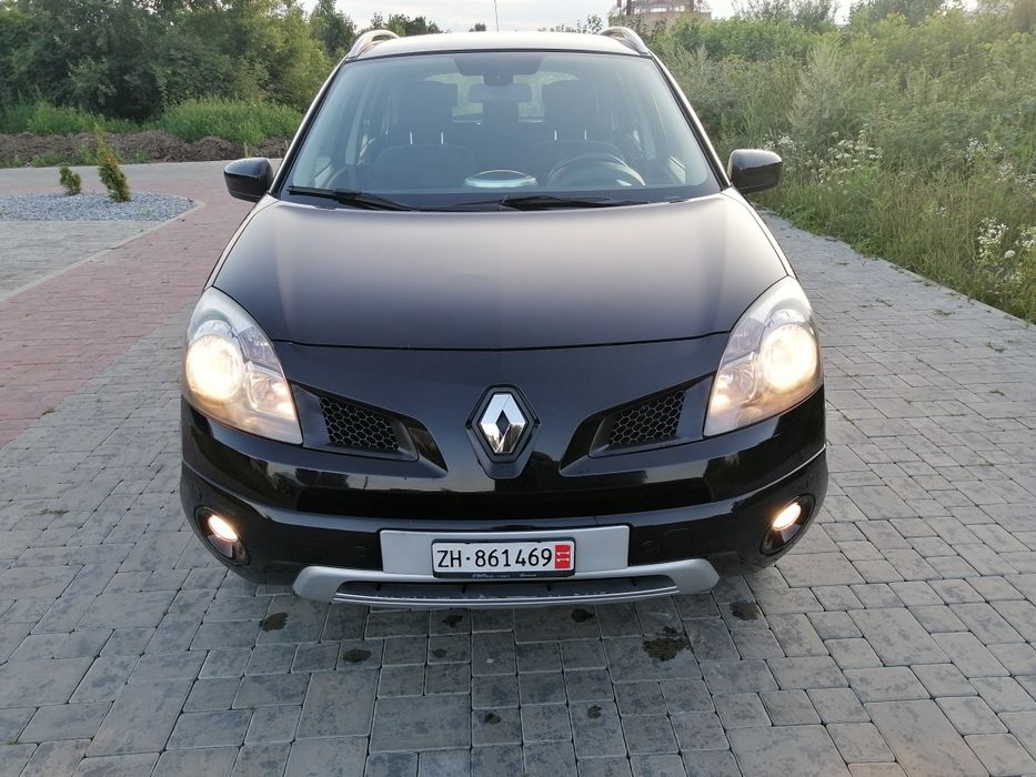 2009 рік, 2.0 дизель 4х4 повний привід автомат.