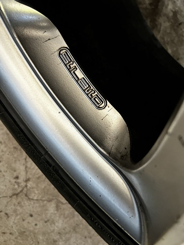 Stilauto sr1000 4штуки r17 з гумою